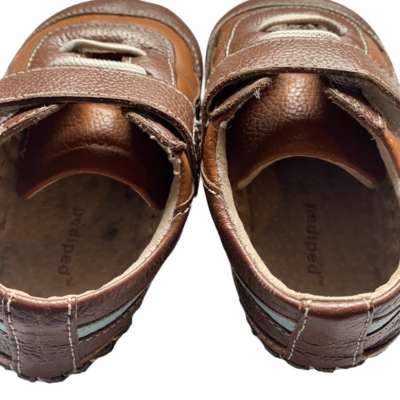 Pediped Handcrafted Leather Soft-sole Shoes - Picture 8 of 10